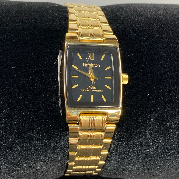 Armitron Jewelry - Vintage Armitron Gold Tone Women’s
Watch, Adjustable